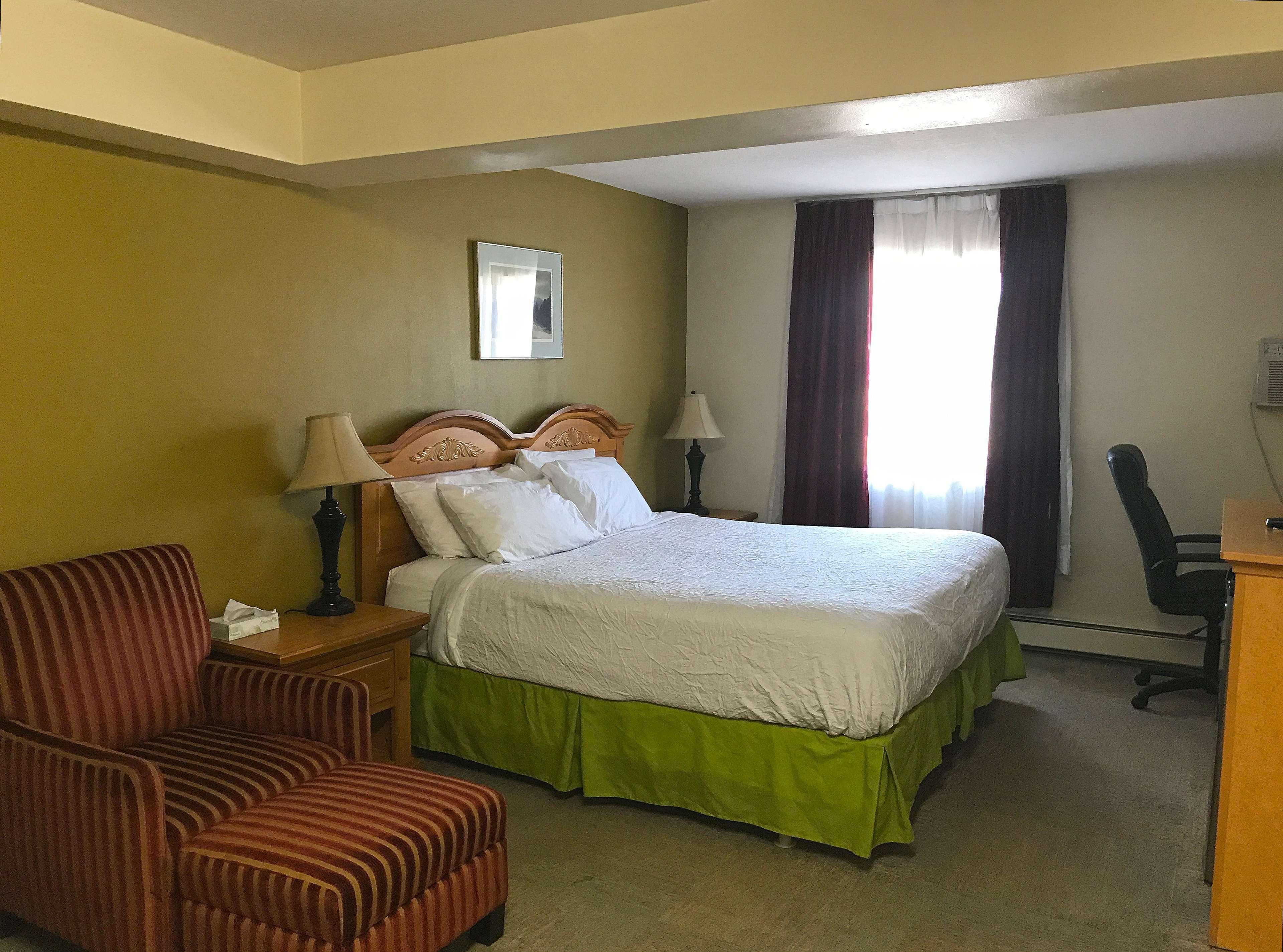 Americas Best Value Inn & Suites Anchorage Airport Екстер'єр фото