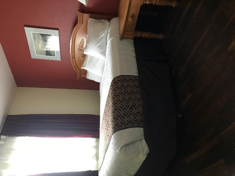 Americas Best Value Inn & Suites Anchorage Airport Екстер'єр фото