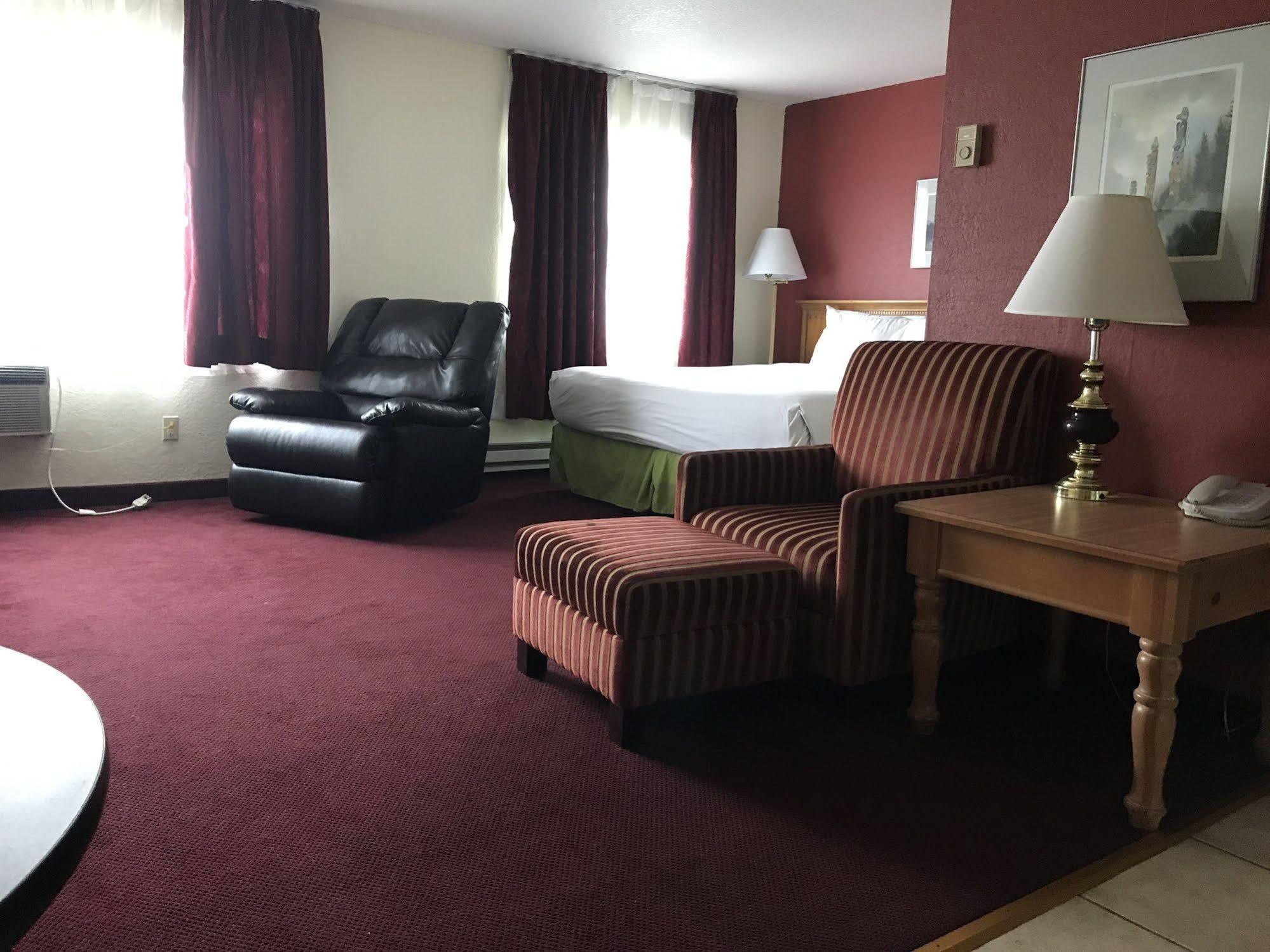 Americas Best Value Inn & Suites Anchorage Airport Екстер'єр фото